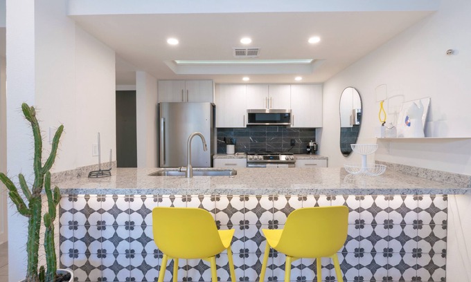 Uptown Design District Condo | Petite RETREAT in Palm Springs