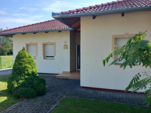 Kehidakustany Apartment | Petra Apartmanház