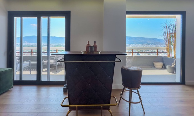 Ampelokipoi Apartment | Phaedrus Living Apollo Skyview Penthouse
