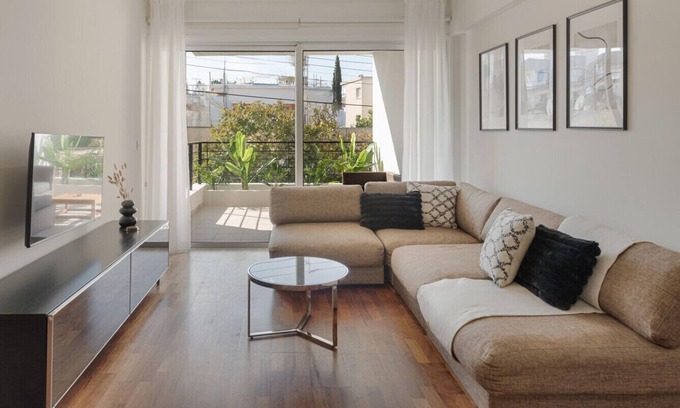 Strovolos Apartment | Phaedrus Living: Evergreen City Flat