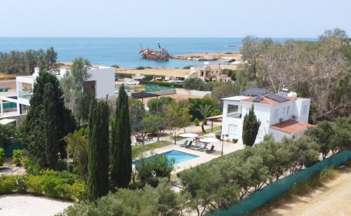 Sea Caves Villa | Philandrea Villa - Sea Caves