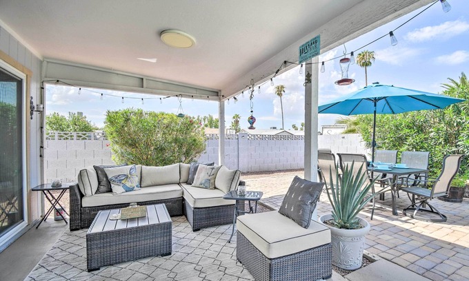 Maryvale House | Phoenix Home w/Sunny Backyard, Diving Pool