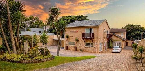 Summerstrand House | Phumanathi Guesthouse