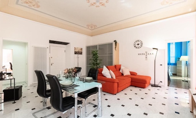 Varazze Apartment | PIAZZA DUOMO