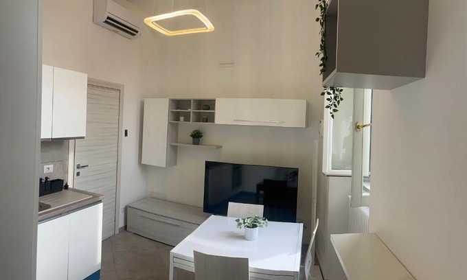 Carate Brianza Apartment | Piazza IV Novembre
