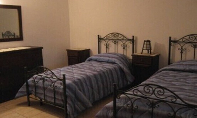 Oria Apartment | Piccolo 2 apartment in complex with ample parking 15min from the sea