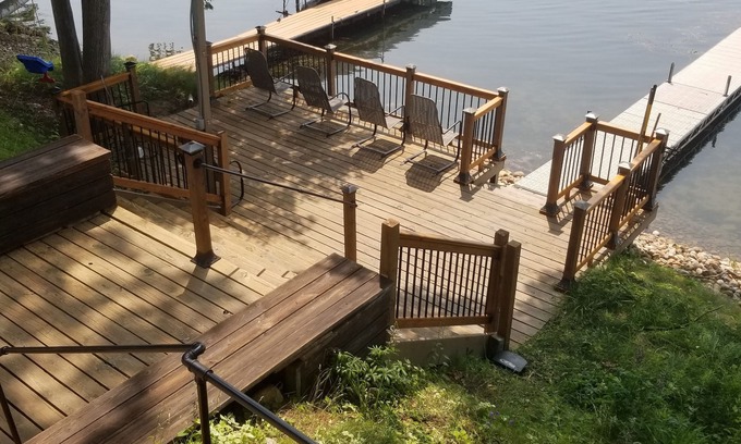 Pickerel House | Pickerel Lake: 3 bed/2 bath home on 300' of beautiful lake front.