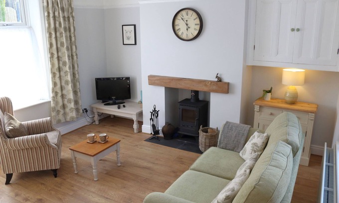 Barnoldswick House | Pickles Cottage near Skipton, Yorkshire Dales, England - 2-bed, sleeps 3 - Wifi