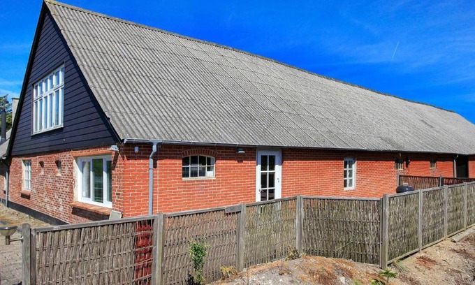 Vestervig House | Picturesque Holiday Home in Vestervig with Whirlpool