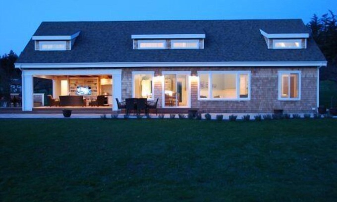 Roche Harbor House | Picturesque Westcott Bay Cape Cod on 5 Acre Estate -Walk to Roche Harbor