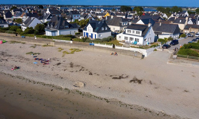 Gavres Villa | Pieds dans l'eau house