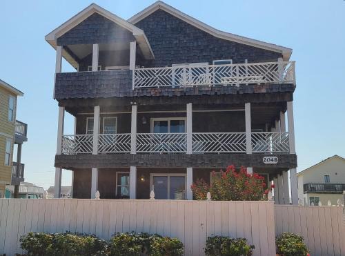 Colington Bed & Breakfast | Pierhouse Bed & Breakfast