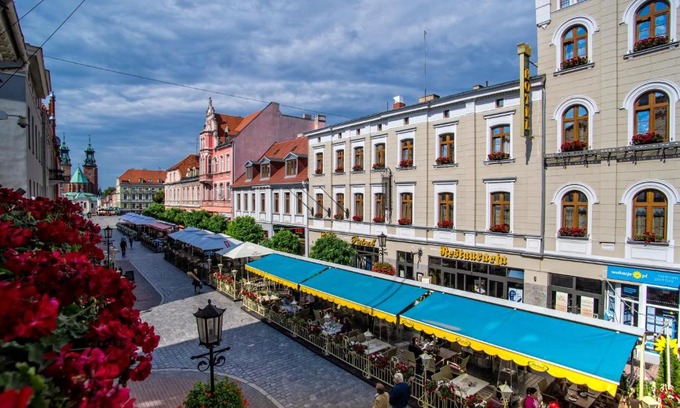 Gniezno Hotel | Pietrak Hotel
