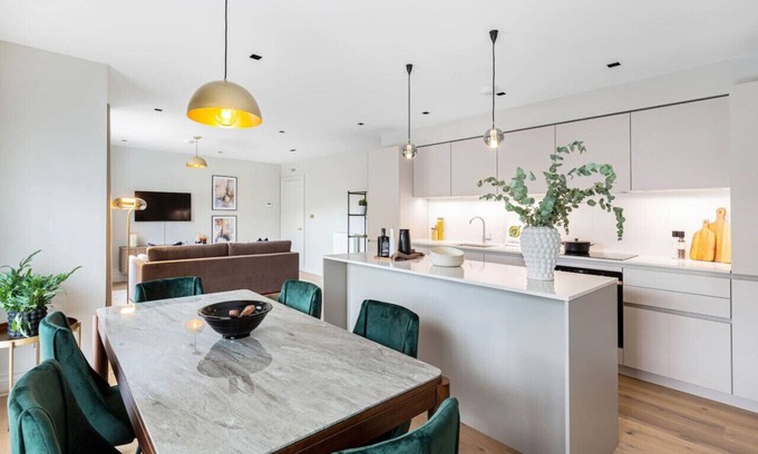 Churchill Apartment | Pimlico Road Chelsea 2 bedroom apartment