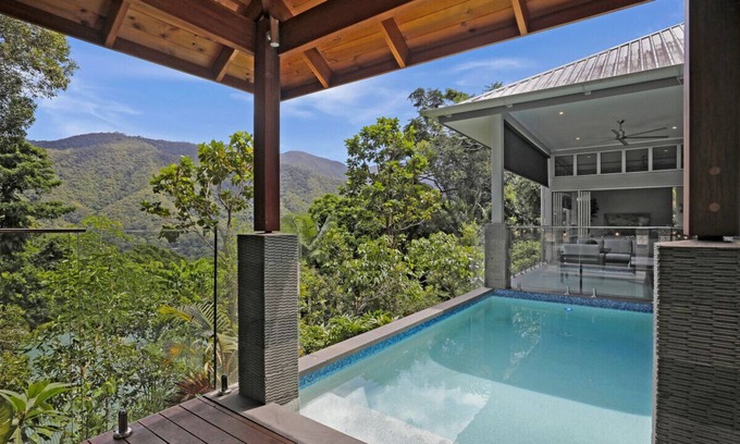 Redlynch House | Pindari Retreat Hidden Rainforest Oasis