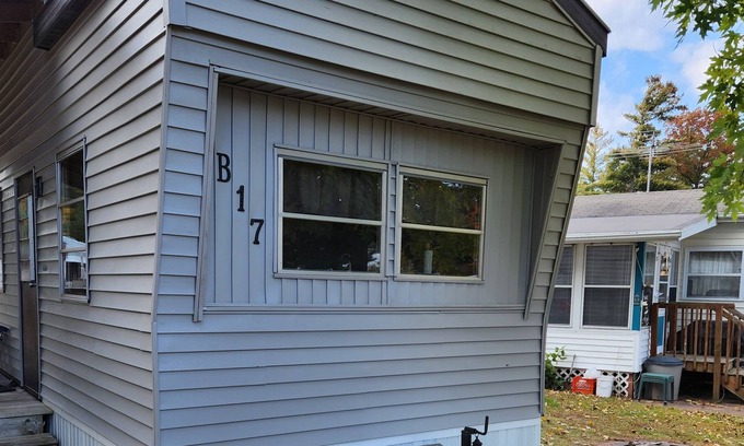 Clintonville House | PINE LAKE RENTAL In Clintonville, WI , CLOVER LEAF Lakes!!!