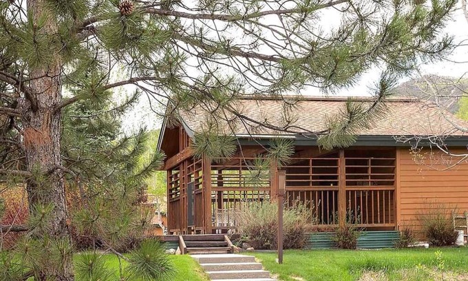 Steamboat Springs Apartment | Pines Peak Place Summ