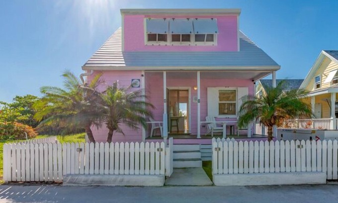 Hope Town House | Pink Coral is your home in Paradise!
