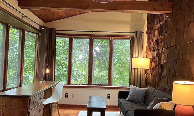 Kingston Cabin | Pink Hill: Spacious Home w/Heated Saltwater Pool