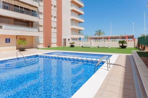 Grau i Platja Villa | Piropo