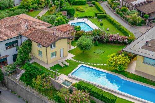 Soiano del Lago House | [Piscina Panoramica] - La Casa Volante