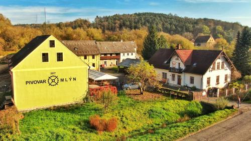 Snedovice House | Pivovar Mlýn