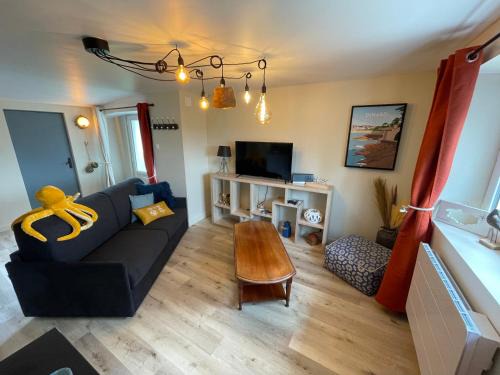 Broons Apartment | Plage des Sables d'or