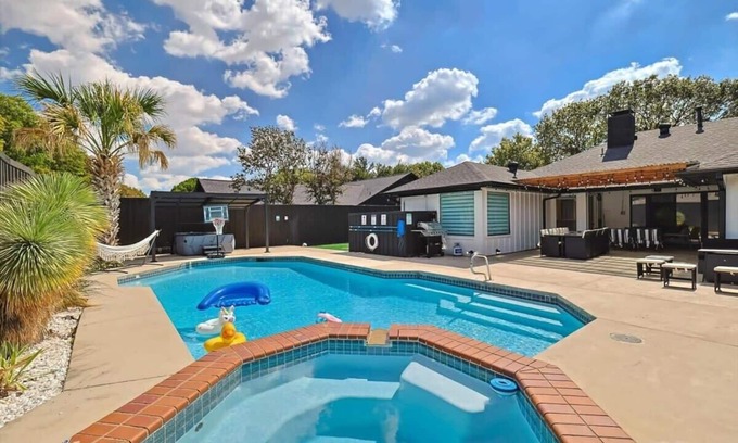 Plano House | Plano Perfect Getaway - Pool, Hot Tub, BBQ Grill