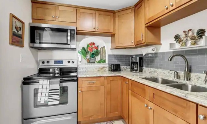 Highland Pines Cottage | Plantation Cottage