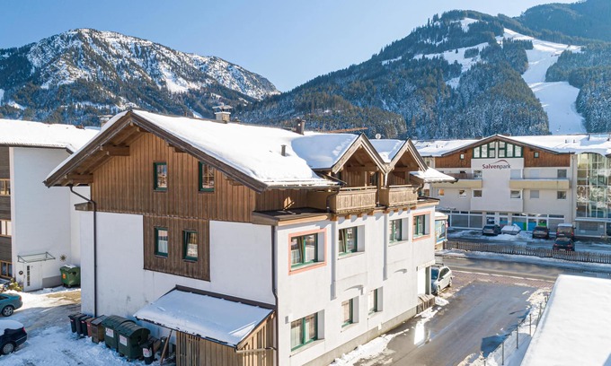 Brixen im Thale Apartment | Pleasant apartment with balcony