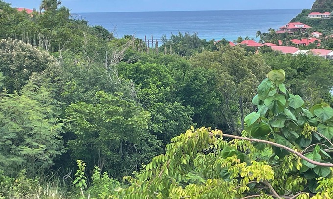 Saint-Jean House | Pleasant, quiet villa five minutes' walk from the beach of st Jean🌴