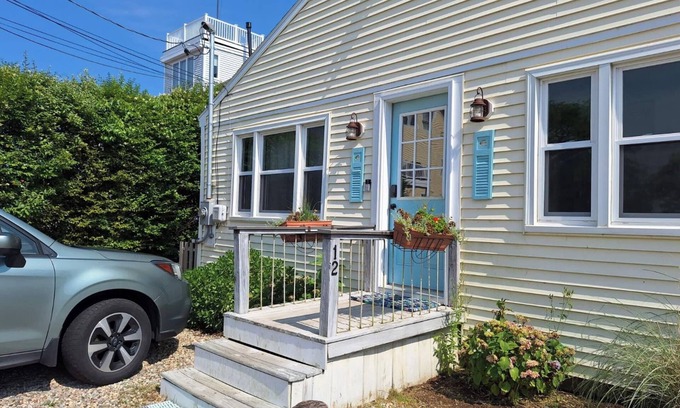 Newburyport House | Plum Island Beach Getaway