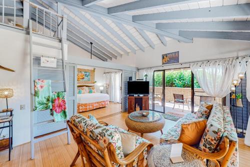 Maunaloa Apartment | Plumeria Breeze at Ke Nani Kai #201