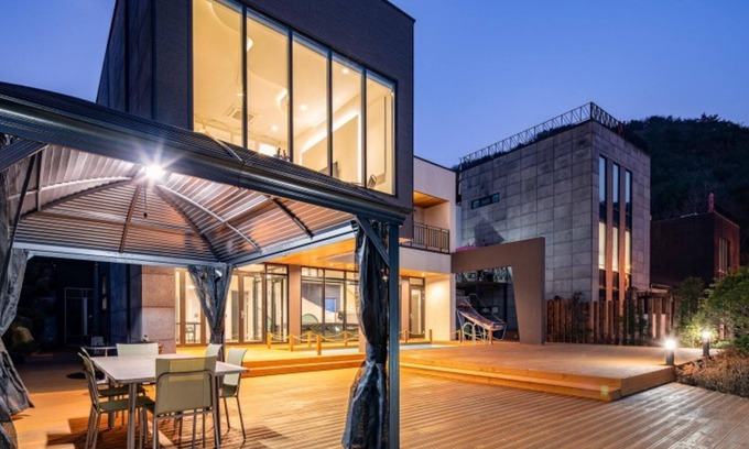 Pocheon House | Pocheon Forest Pool Villa