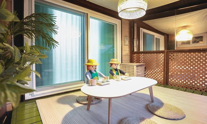 Sinbuk-myeon House | Pocheon Hi Mom Kids Spa Pension Black