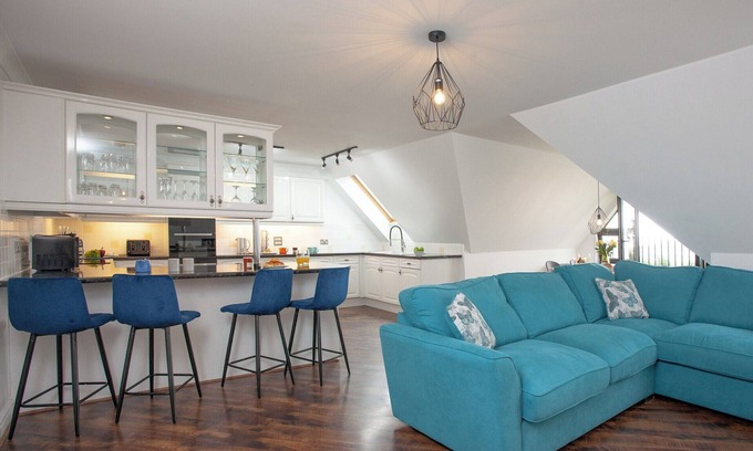 Boscundle Cottage | Pochin House Apartment Penthouse