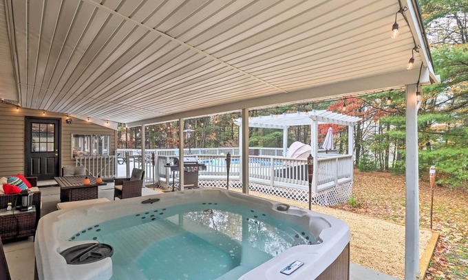 Stroudsburg House | Pocono Home w/Hot Tub, Fireplace & Game Room!