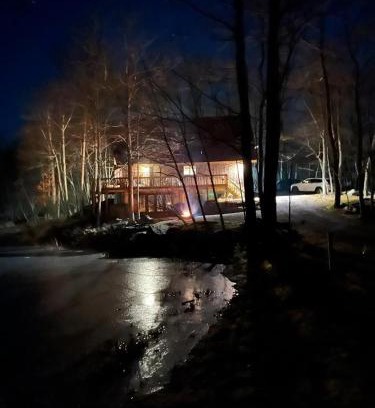 Cresco House | Pocono Mountain Retreat