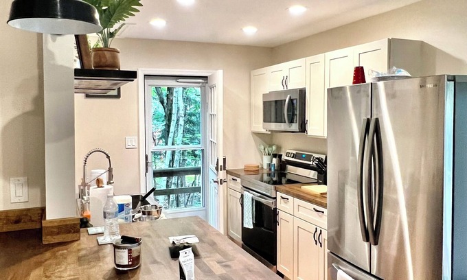 Briar Crest Woods House | Pocono's Getaway in the Woods