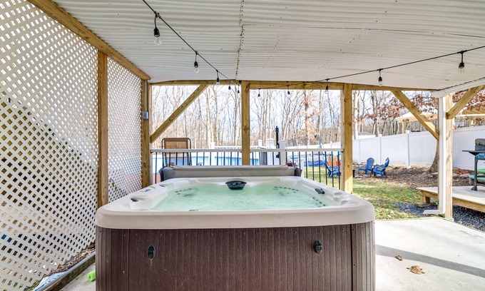 East Stroudsburg House | Poconos Home w/Private Pool, Hot Tub & Sauna!