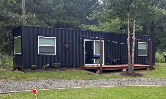 Nacogdoches House | Pod in the Piney Woods