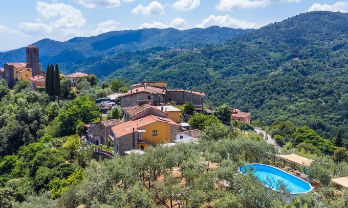 Aramo Apartment | Poggetto 1 by Interhome