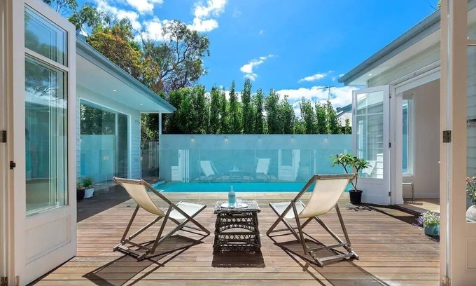 Point Leo Villa | Point Leo Luxury Beach House - Point Leo