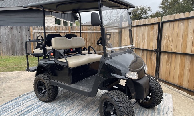 Waterford On Lake Travis House | Point Venture Monthly