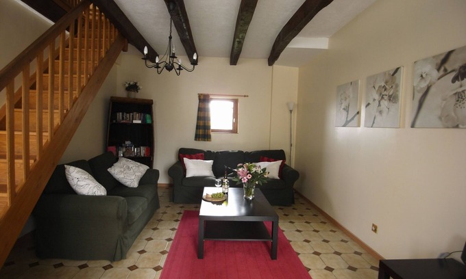 Les Champs-Geraux Cottage | Poire, 2 bedroom family cottage