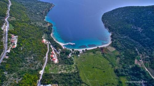 Stavros House | Poli Home