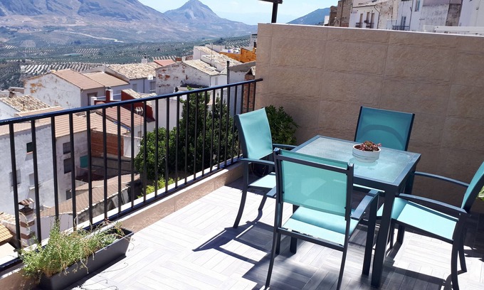 Albanchez de Magina House | "Polka dots and Salinera"