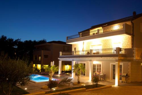 Strozanac Apartment | Polo Villa & Suites