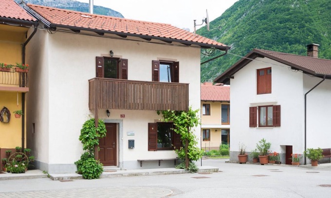 Srpenica House | Polovnik House, Soca Valley