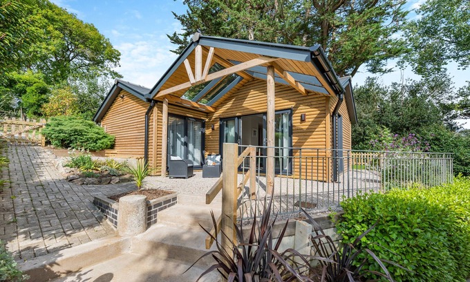 Tresillian House | Polsue Gardens - Monterey